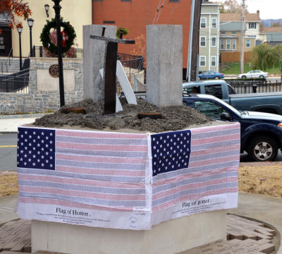 9-11Memoria-011_small.jpg